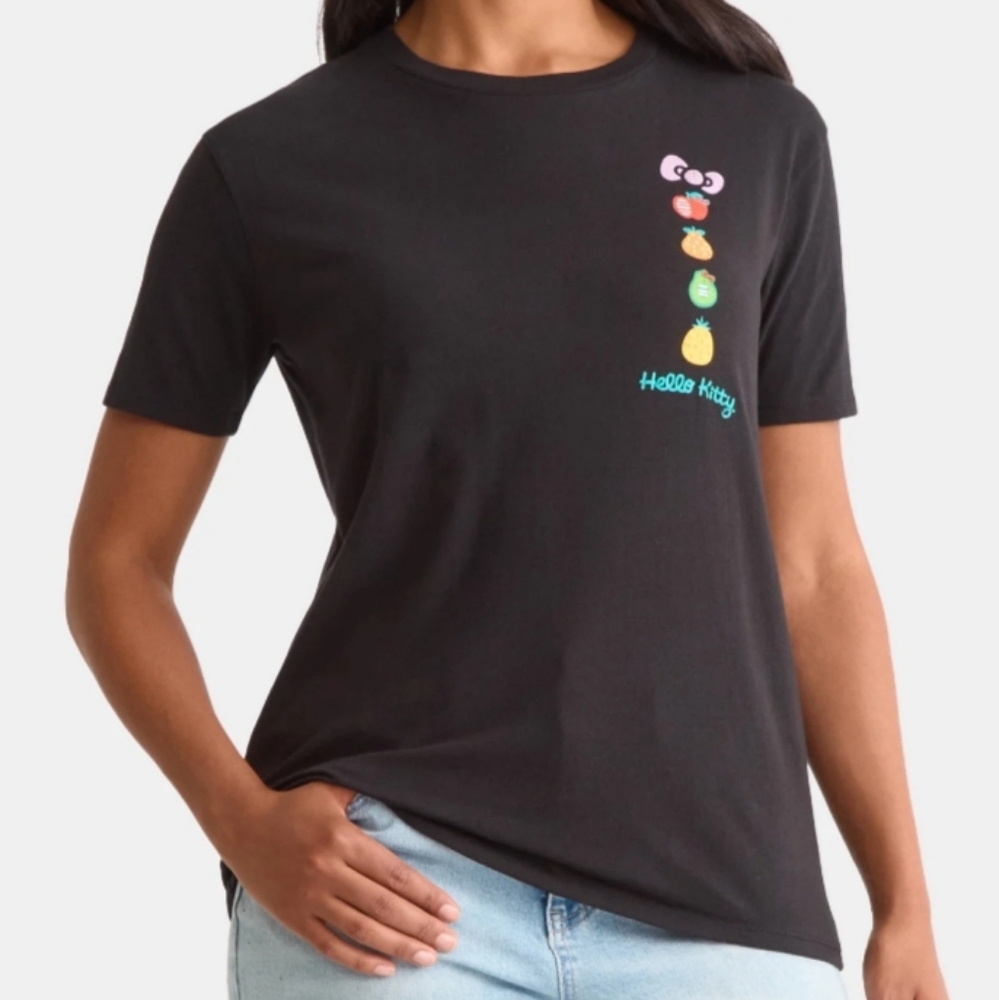 Hello Kitty Women's Size M (8-10) Graphic Tee with Short Sleeves Black NWT